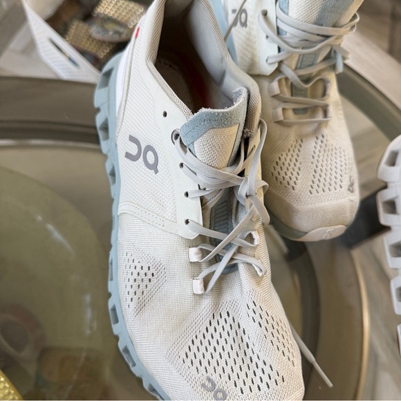 Lot of 2 pairs of OC Women On Cloud 6 and Cloud X4 running shoe , size 10 - Picture 8 of 12